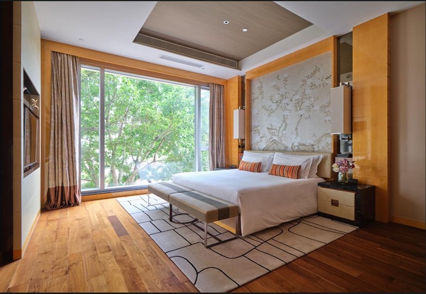 Classic Olympian Room